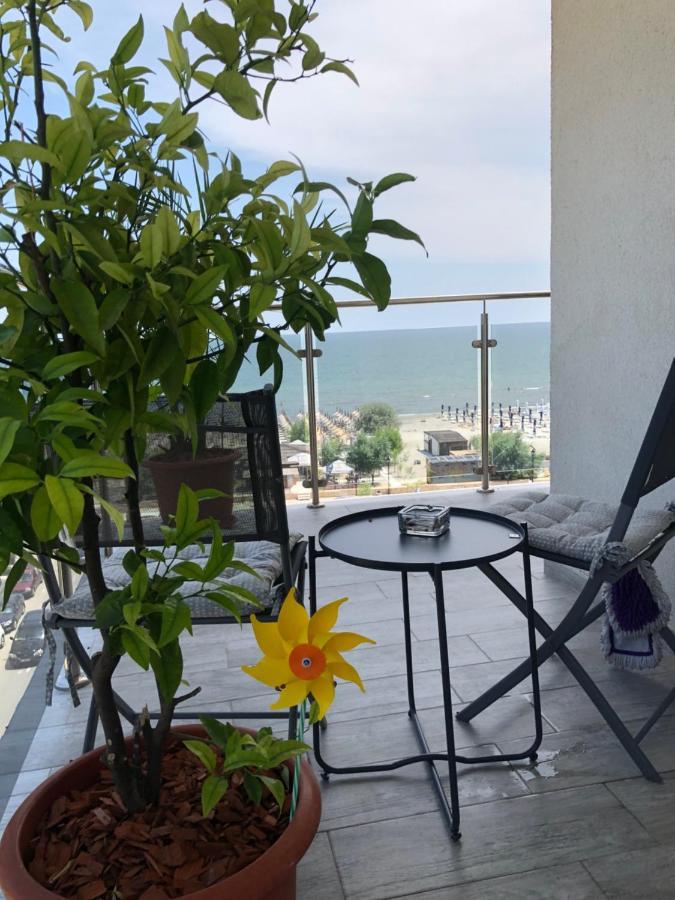 Blackseabluebike Beachfront Apartament
